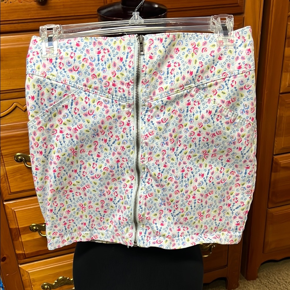 Divided Pink and Blue Ruched Mini Skirt